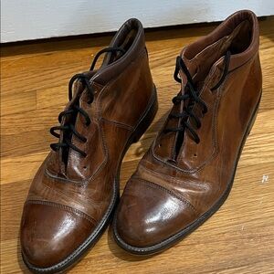 Men's Brown Leather Boots by Johnson& Murphy